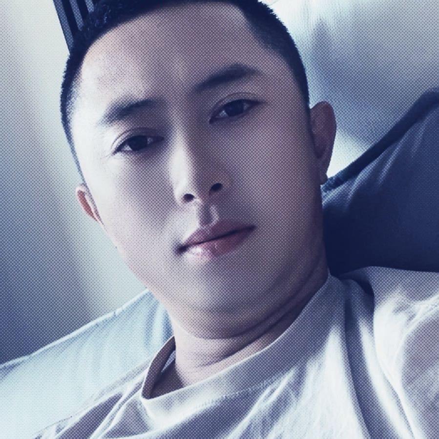低调兔子