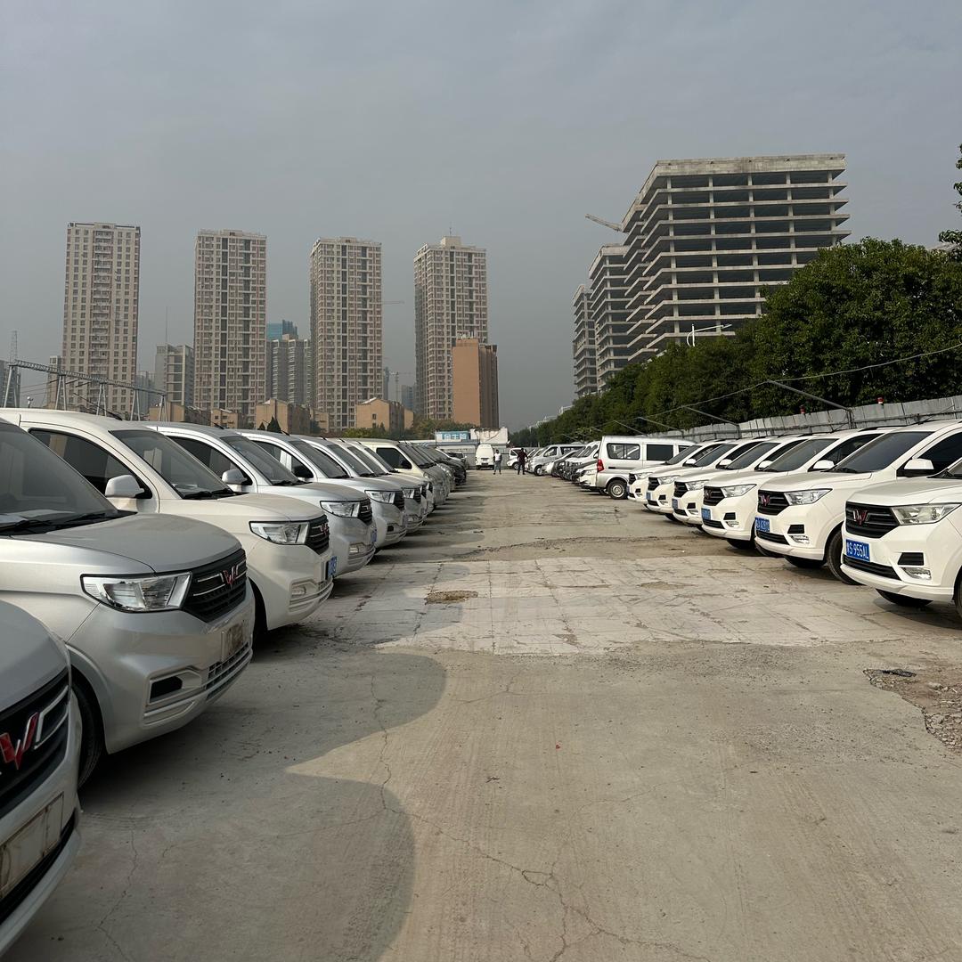 郑州二手面包车批发迪弟（收车）