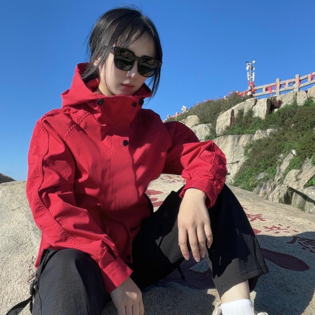 泰山陪爬子寒小姐姐版
