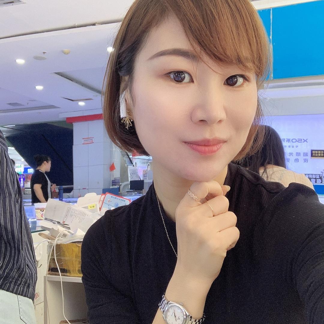 妍妍💃