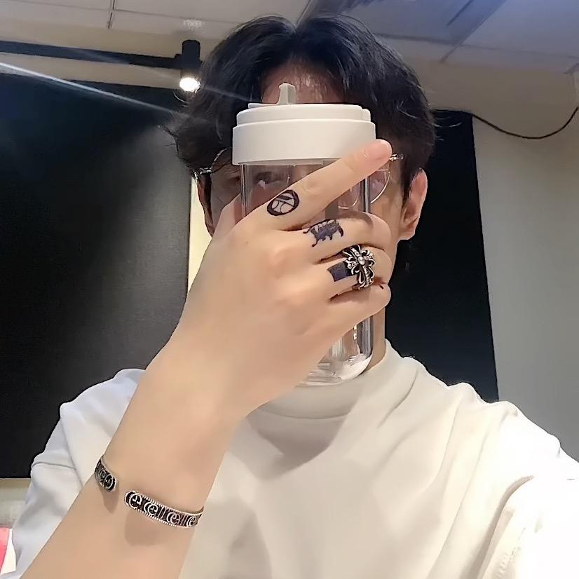 吴也