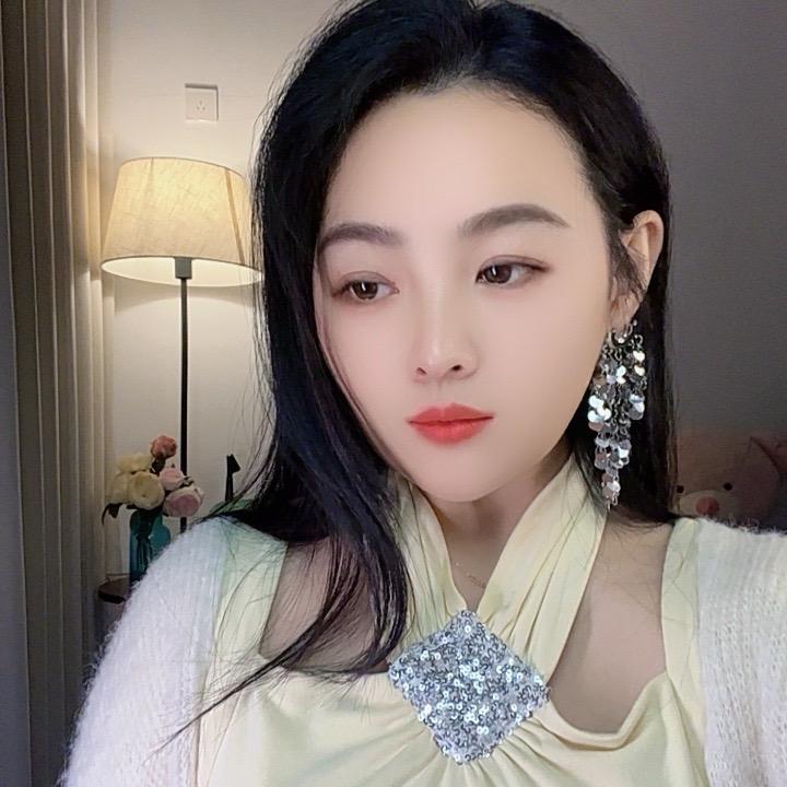 张浪漫