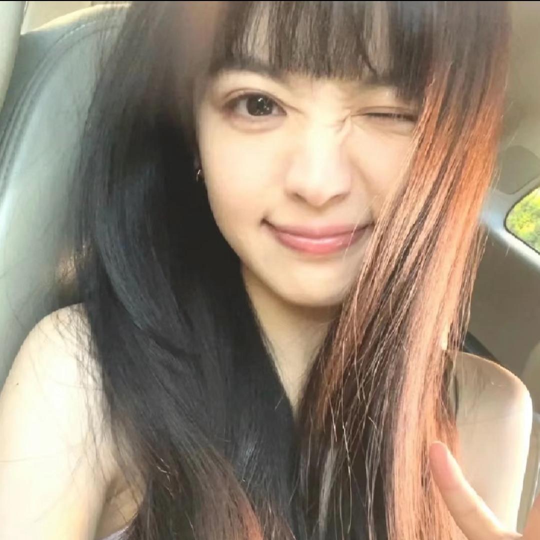 性感母蟑螂