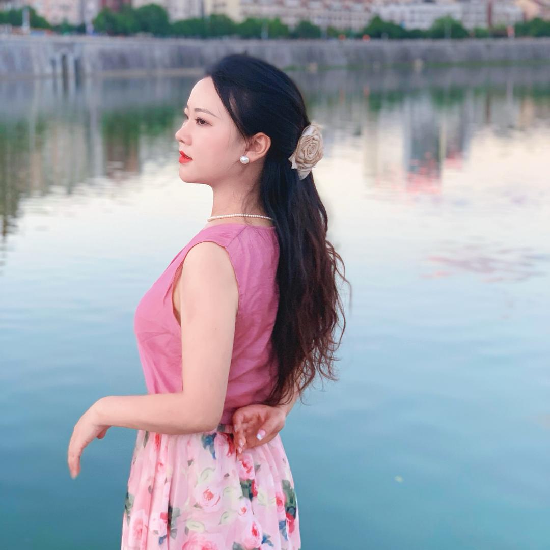 红红🌻