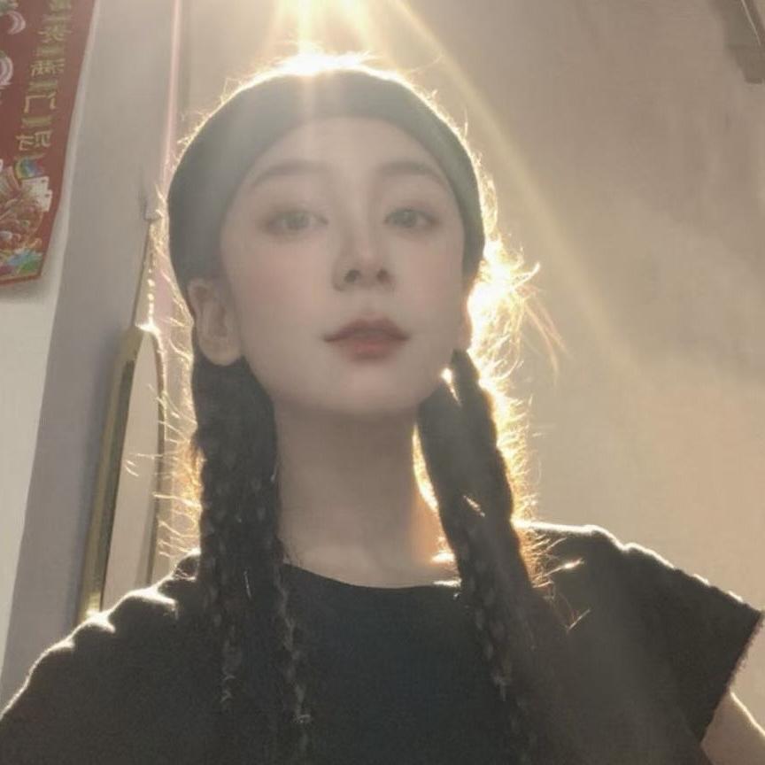 尹尹尹思瑶