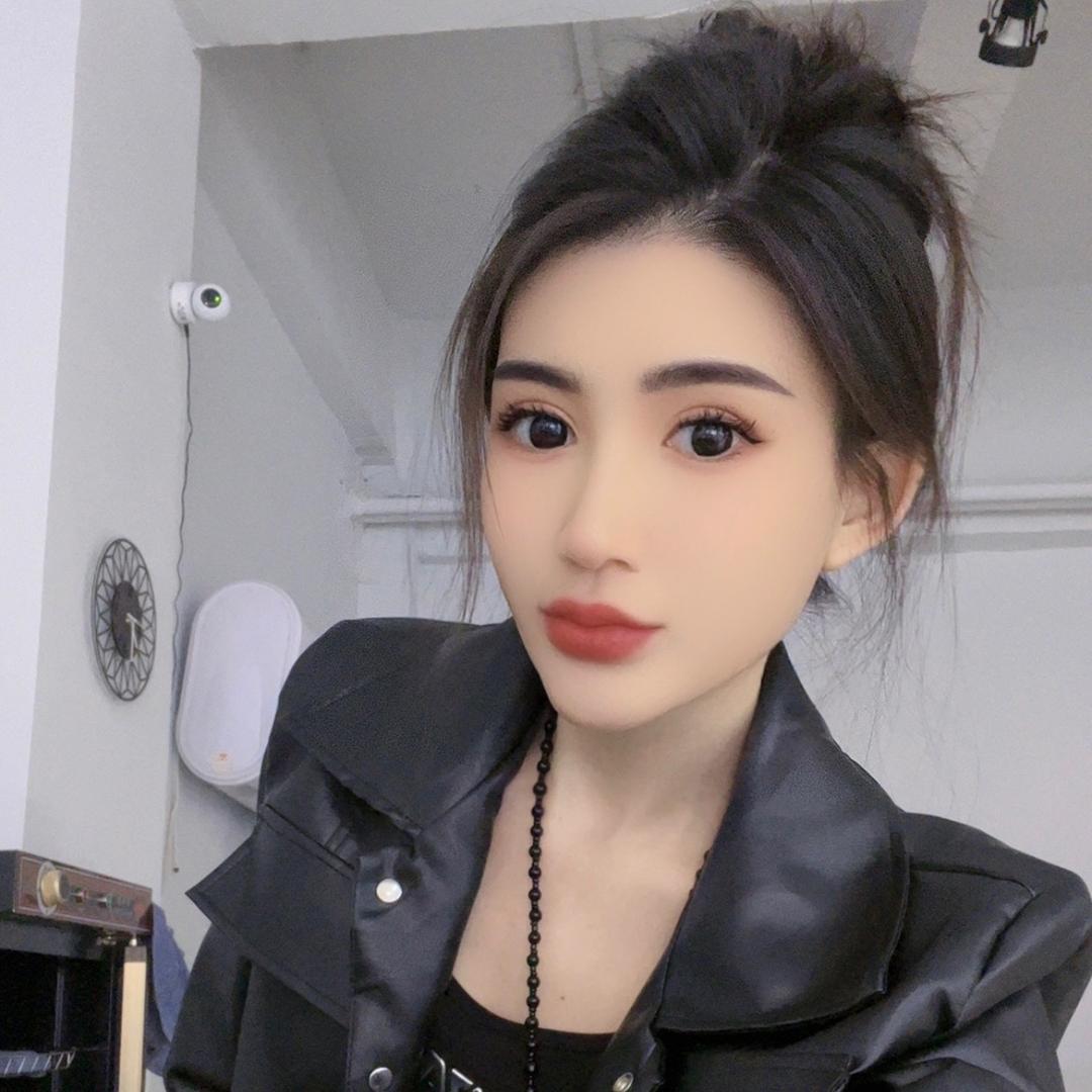 通辽接发染发•小白