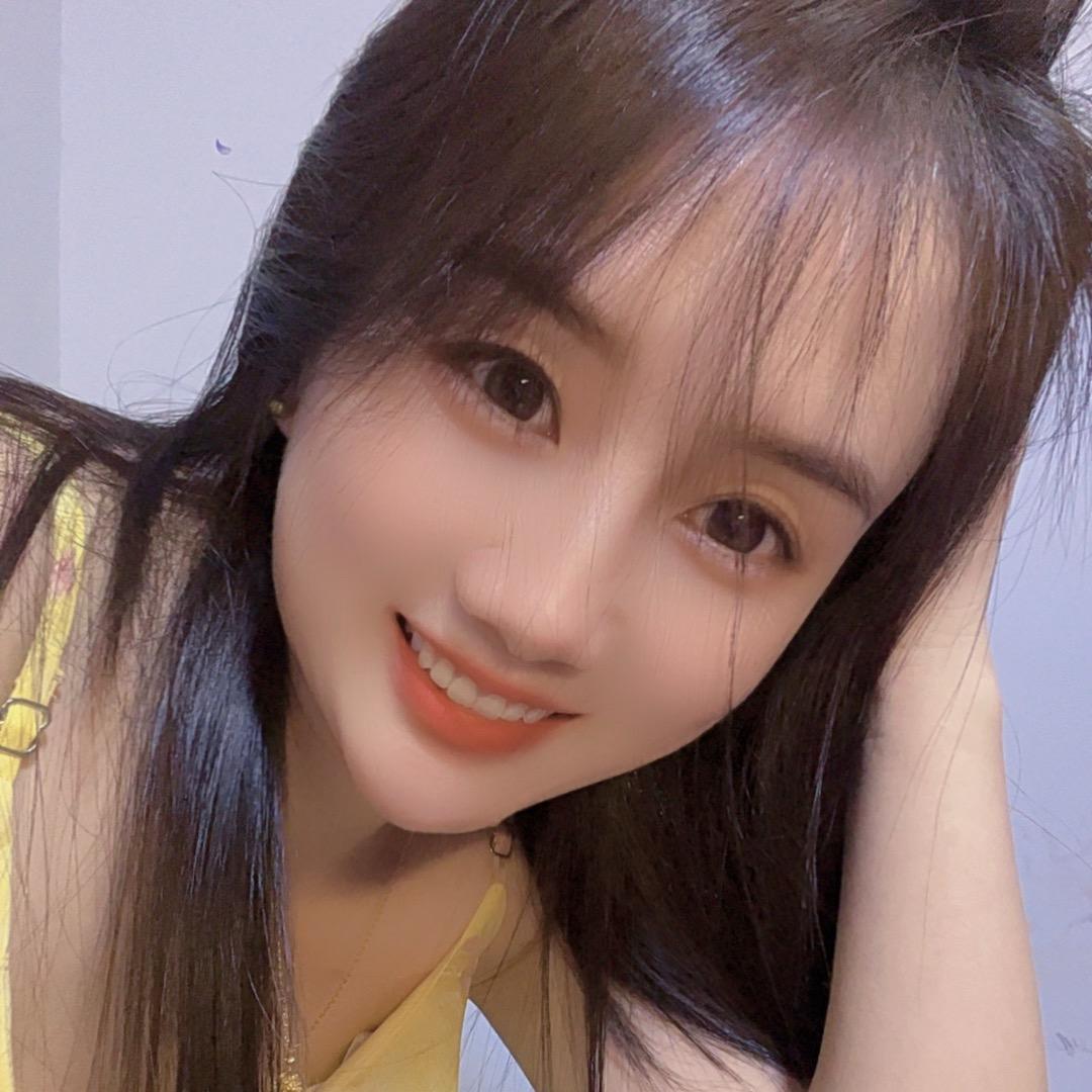 嫣然一笑🌸