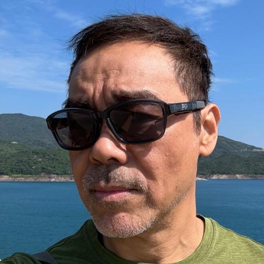 刘青云