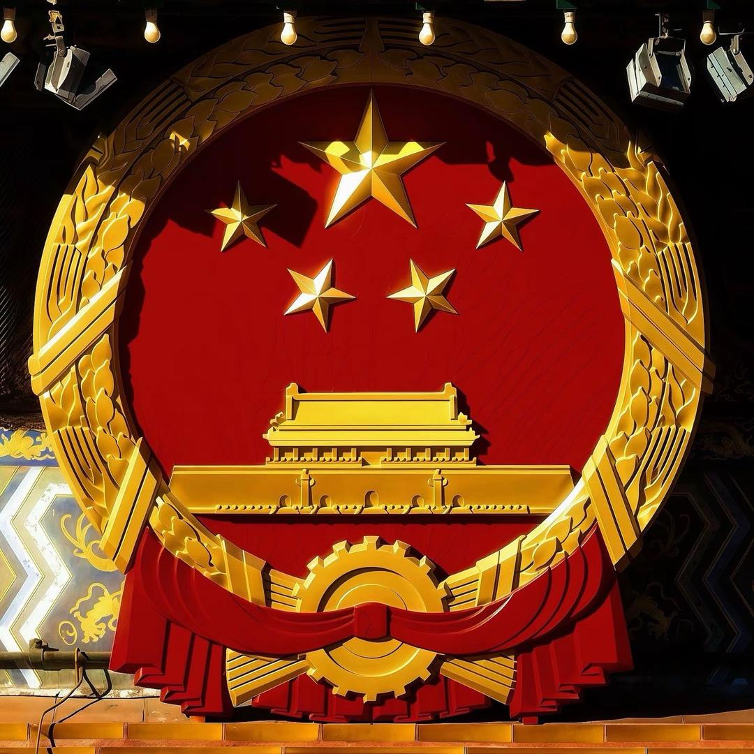 鹏叔没腹肌