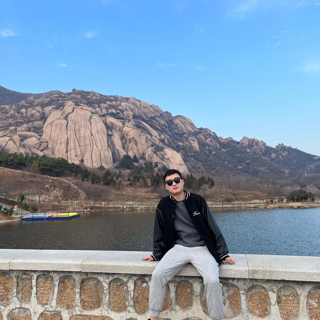 李璐阳