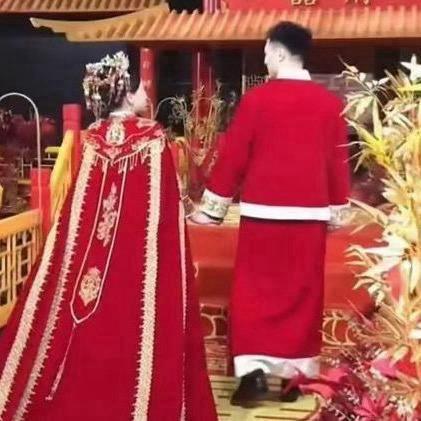 丹丹小惠23、24号弟弟订婚宴现场直播