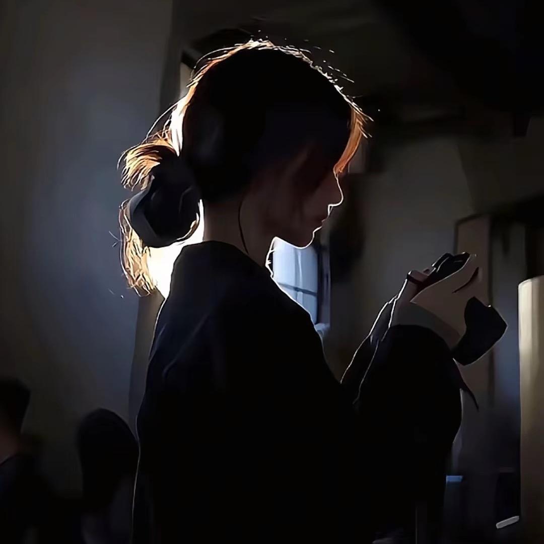 🌸南拥夏栀💖