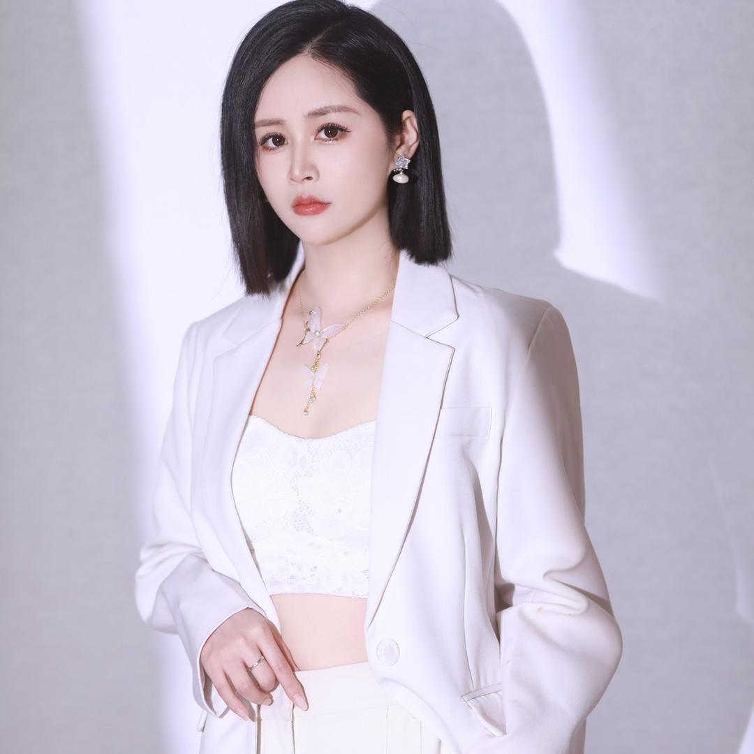 丽哥..
