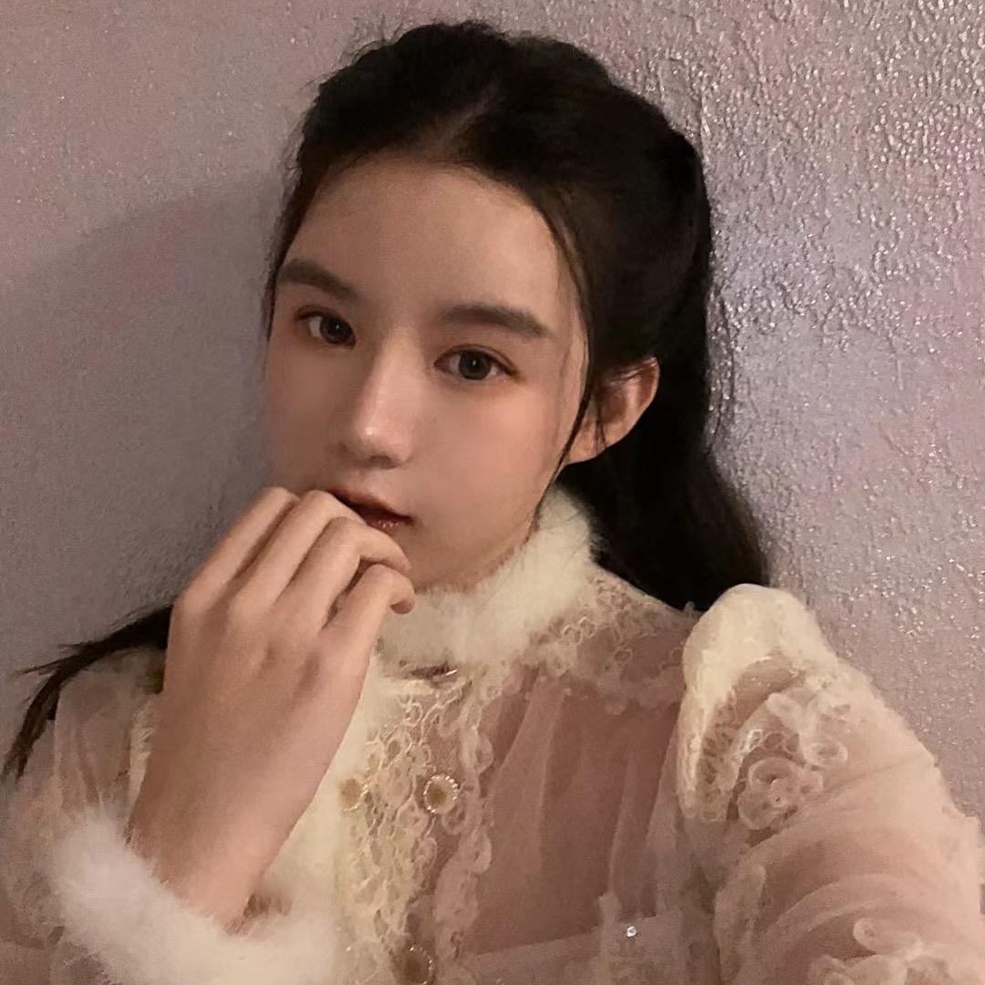 妍仔（挖宝中）