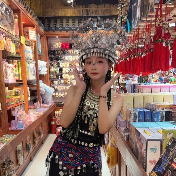 招财的小丫头