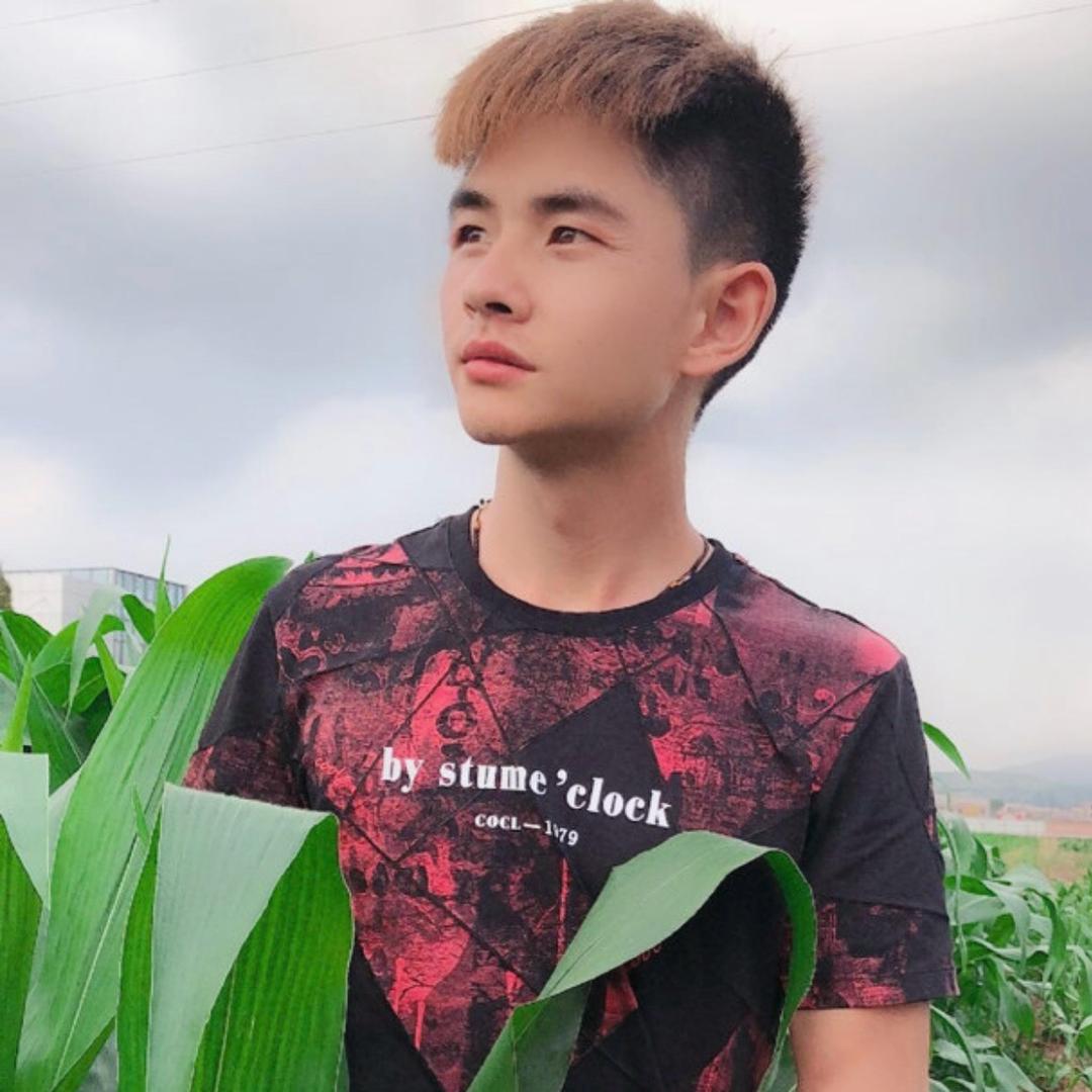 小鱼🐠