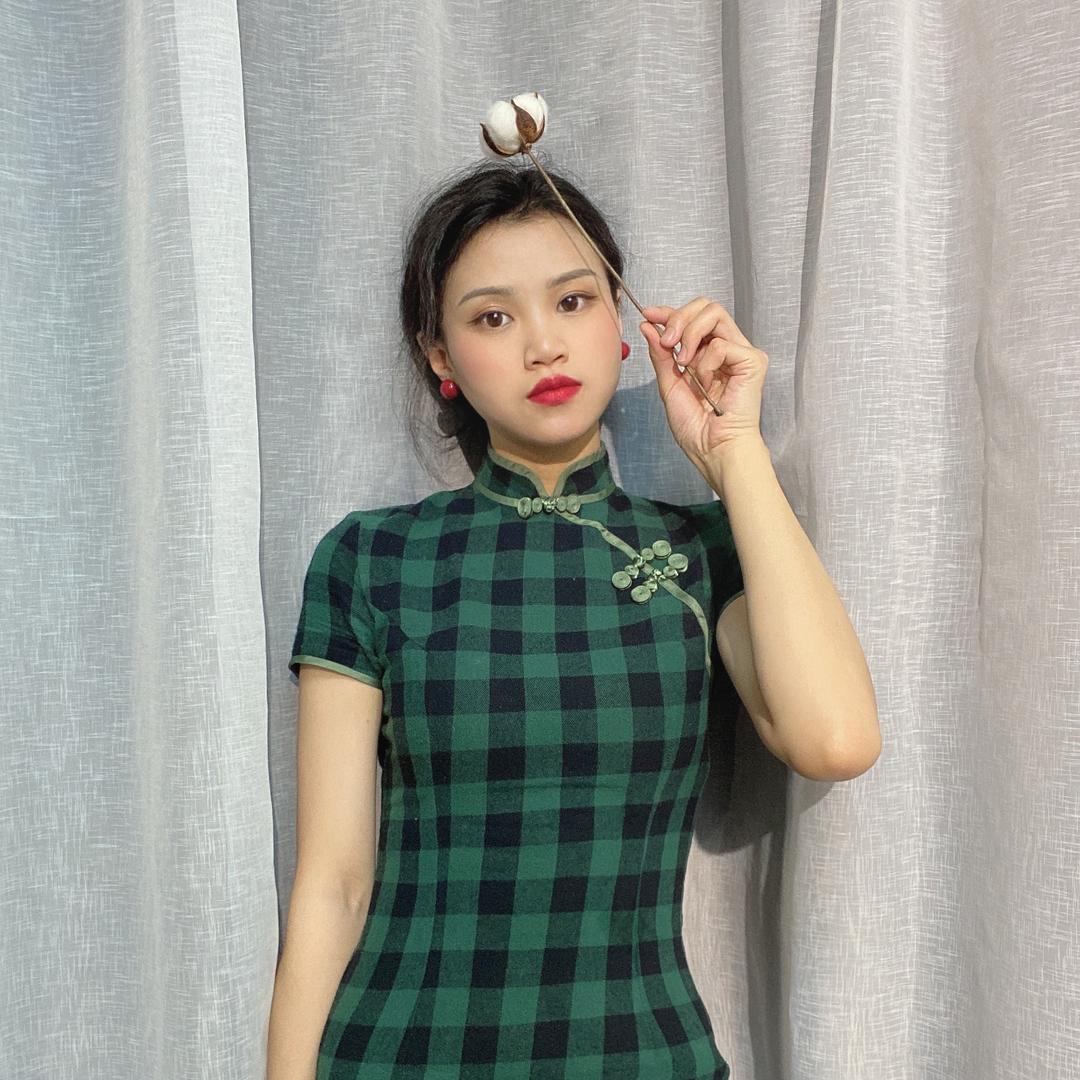 卡音朵东莞贞以贸易有限公司女装专卖店