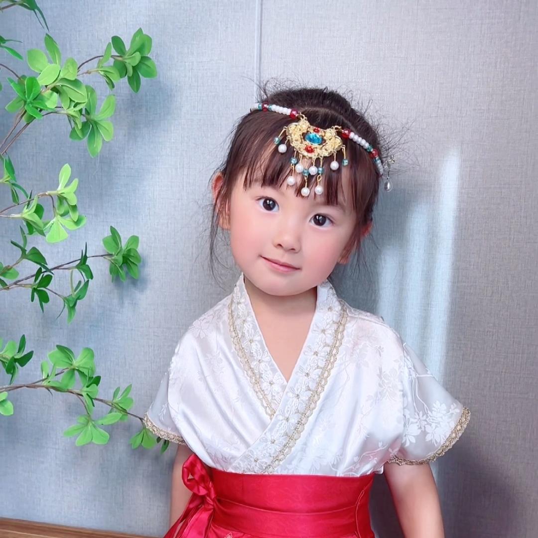 小洛洛