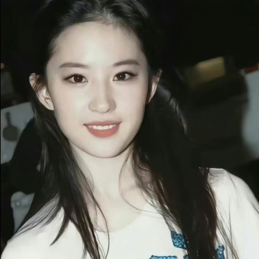 罗小姐