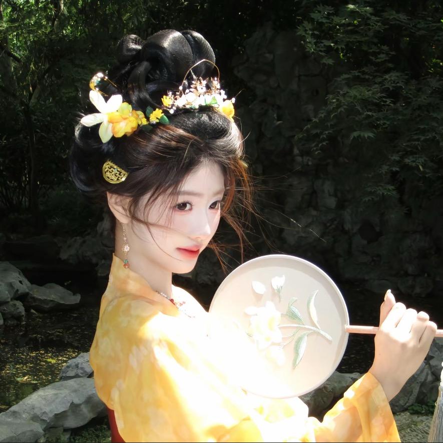 黄梨花诗🦋