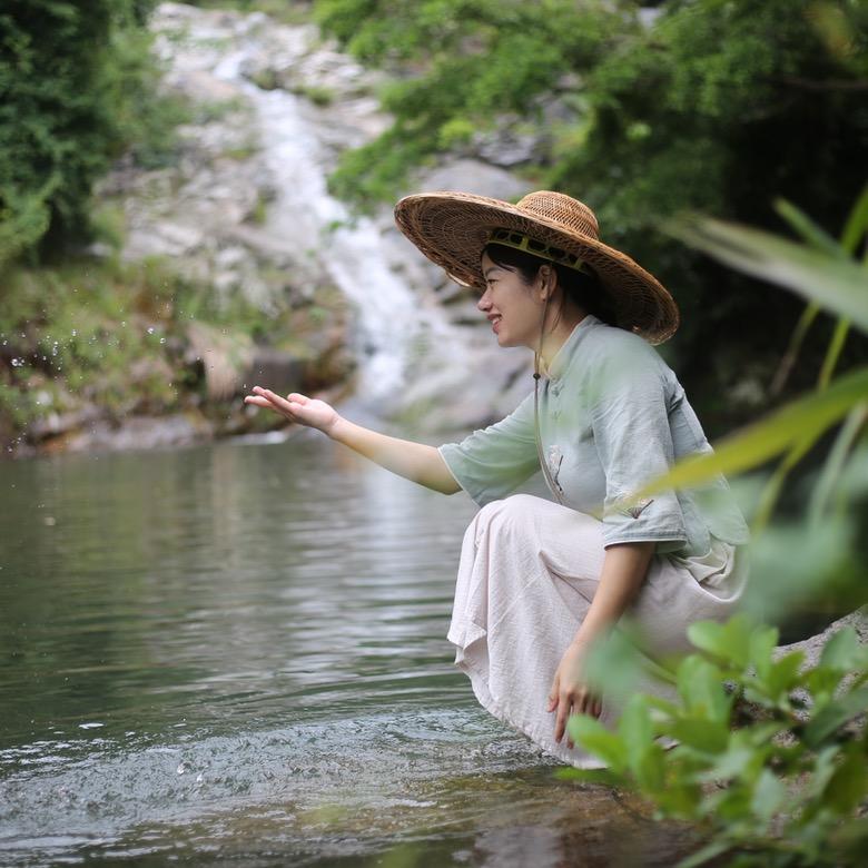 大八妹子（大八千亩梯田）