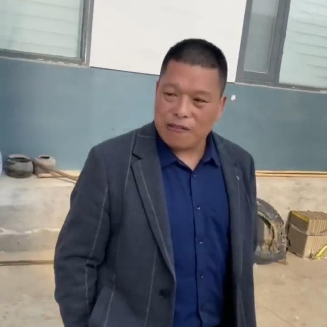 小口孙运威坑亲姑股份💰（小名二江）