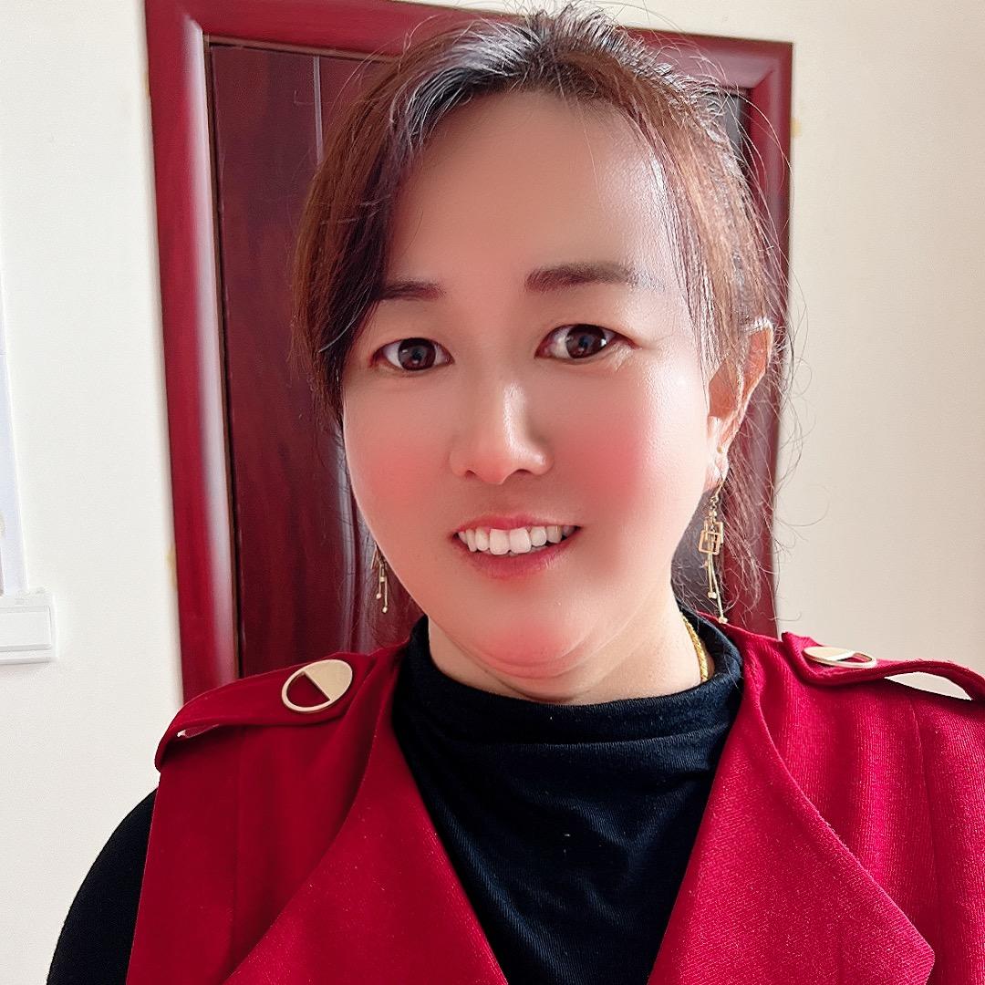 卡车小龙女