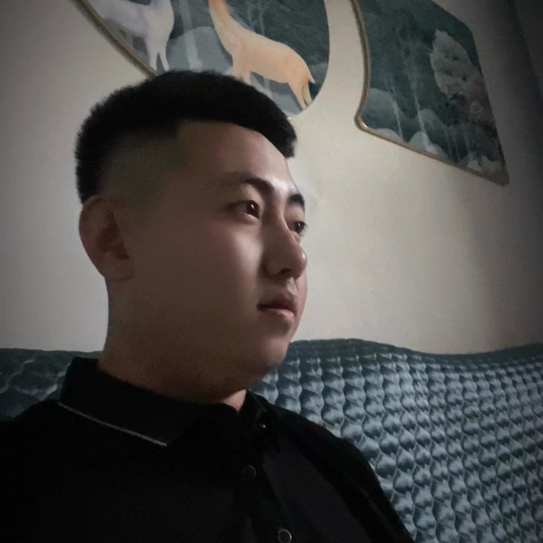 佳宇.
