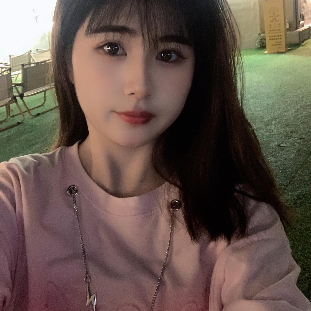 黄玲玲