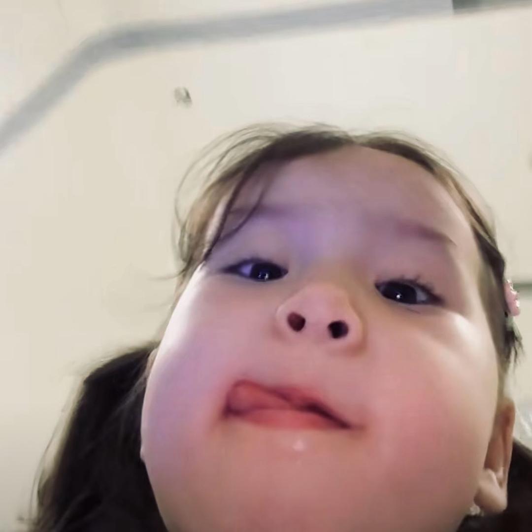 -爱吃小烤🐟
