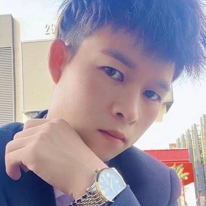 双耳造型         🐦‍🔥高峰