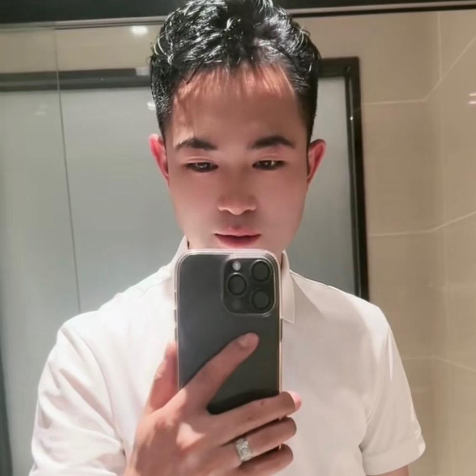 云南辰辉二手车 （招销售）