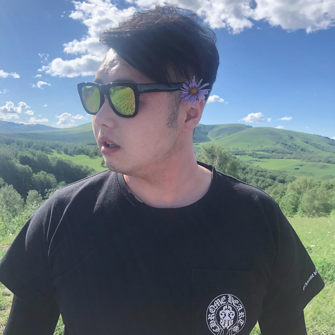 槿上花男装