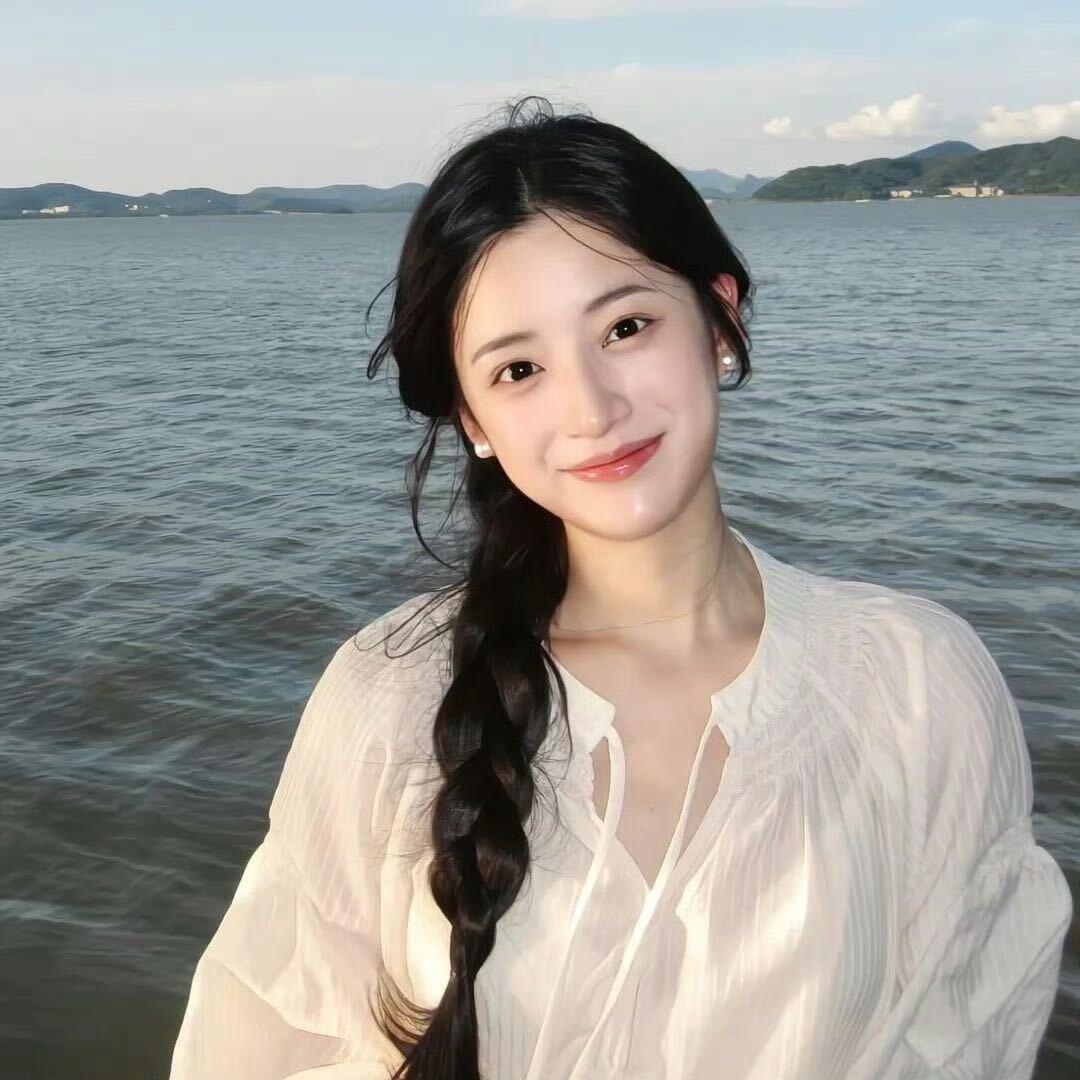 柒月穿搭
