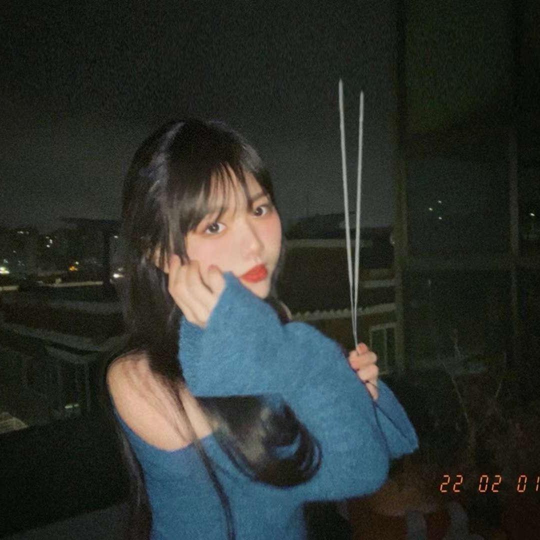 婧婧香_