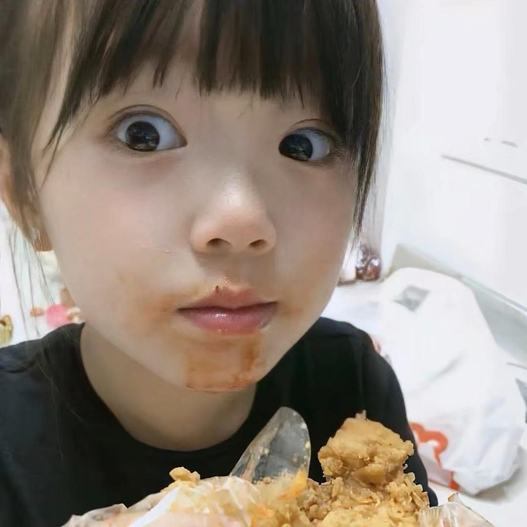 小男孩