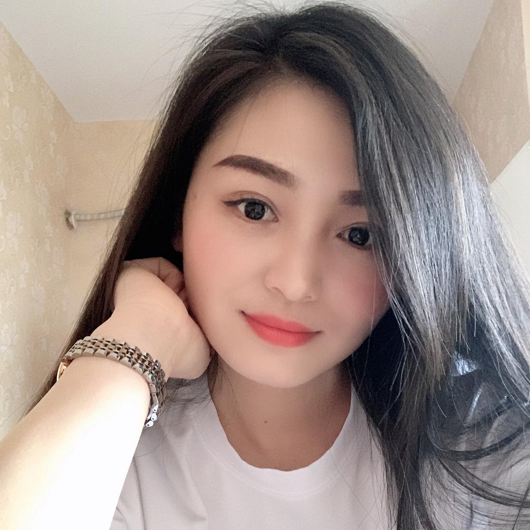晓洁.