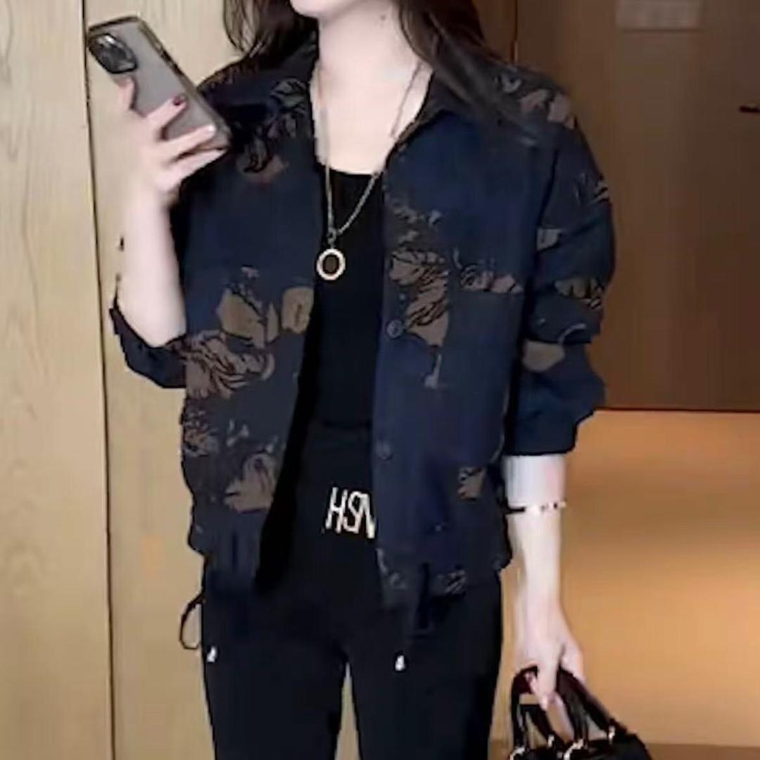 娅娅女装工厂店