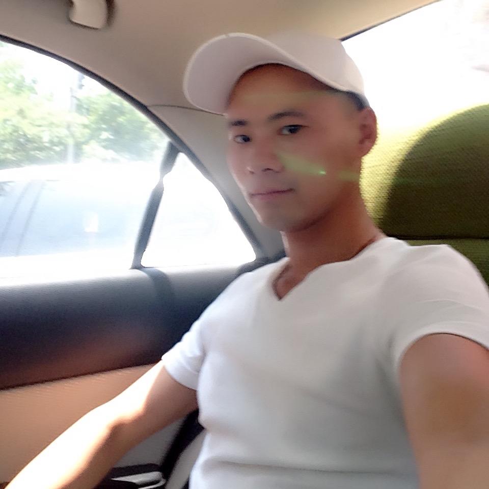 wu。ang。王先生