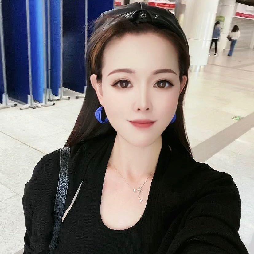 👑珊珊女王👑