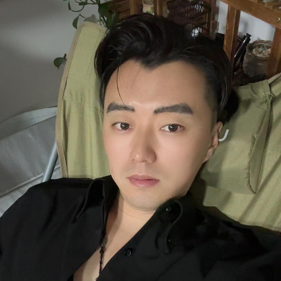 卖锅包肉的辉