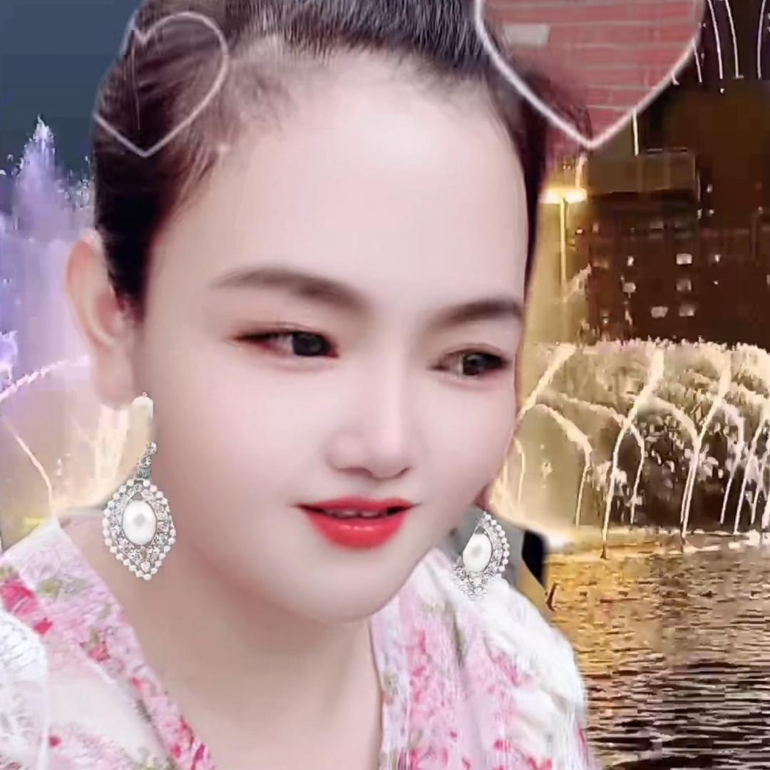 🦋然然一笑🦋