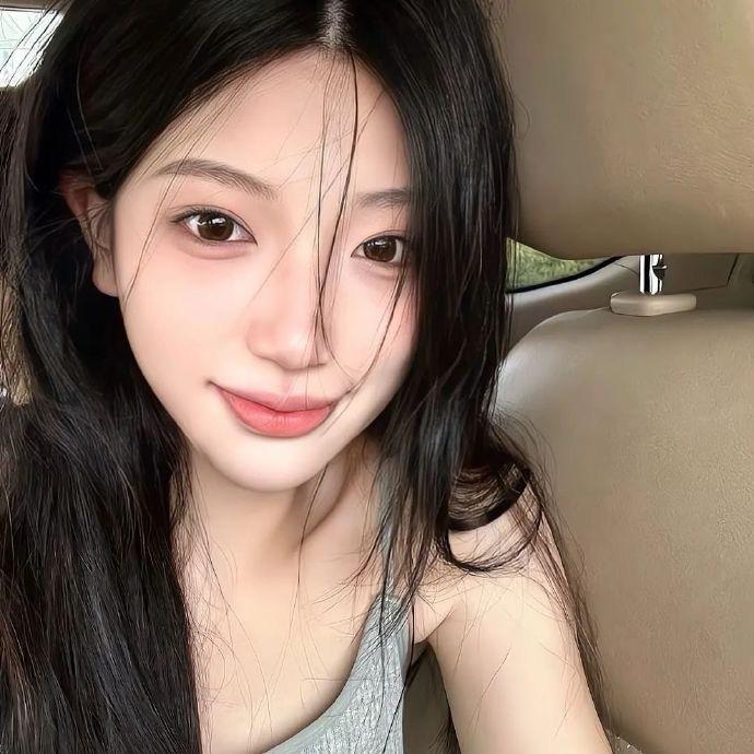 美睿小莉Lin
