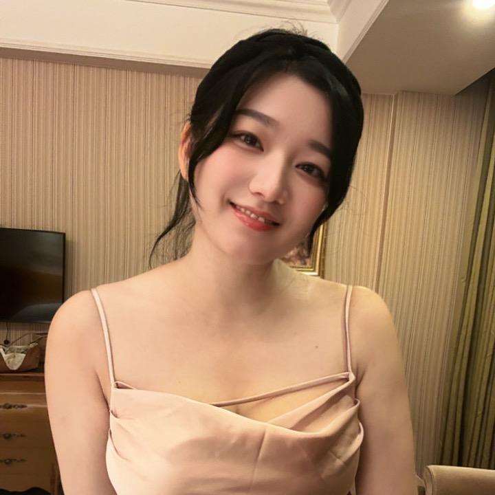 奶Q（发疯中）