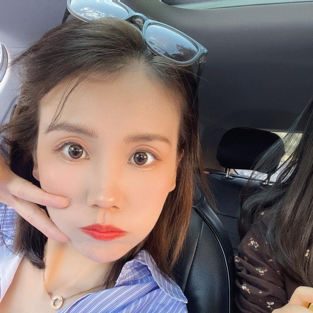 徐小暖ootd