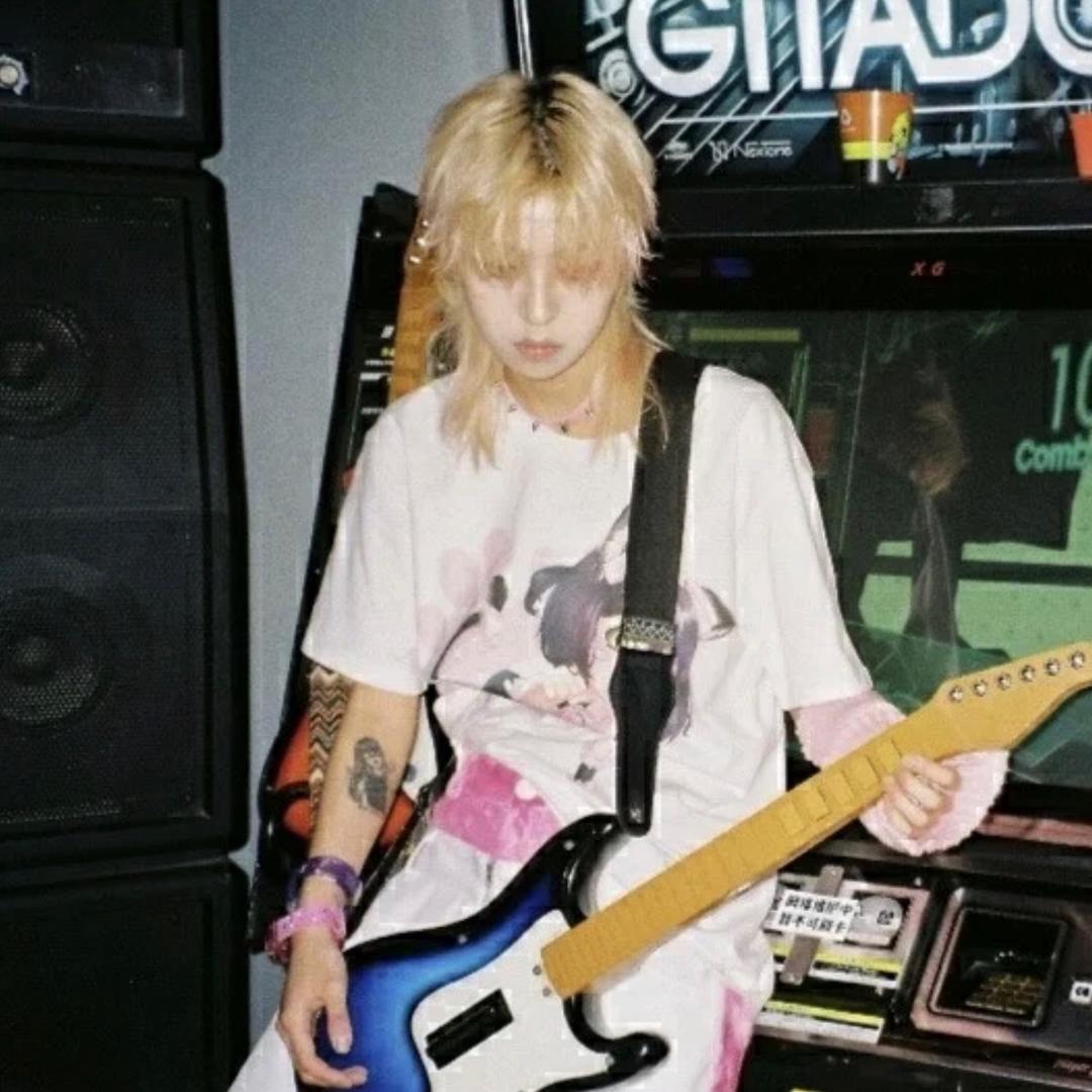 人。