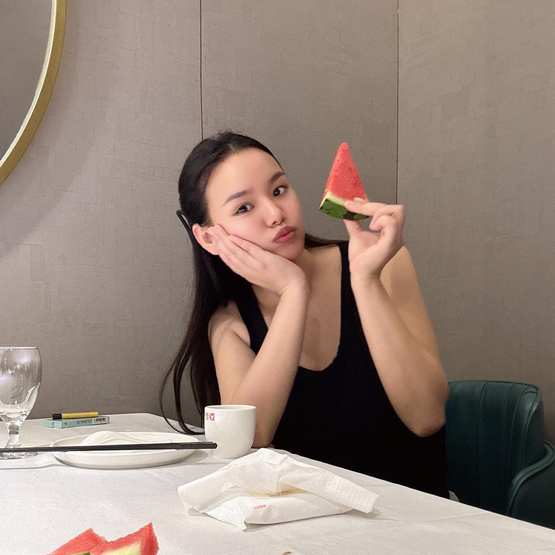 又又的饭呢