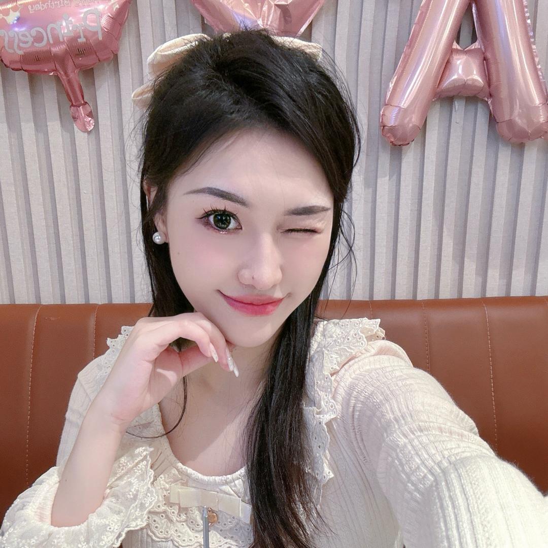 奕口吨吨吨