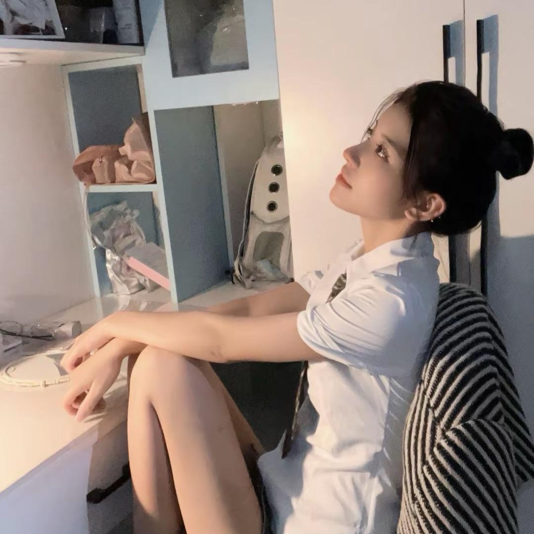 放了个香屁