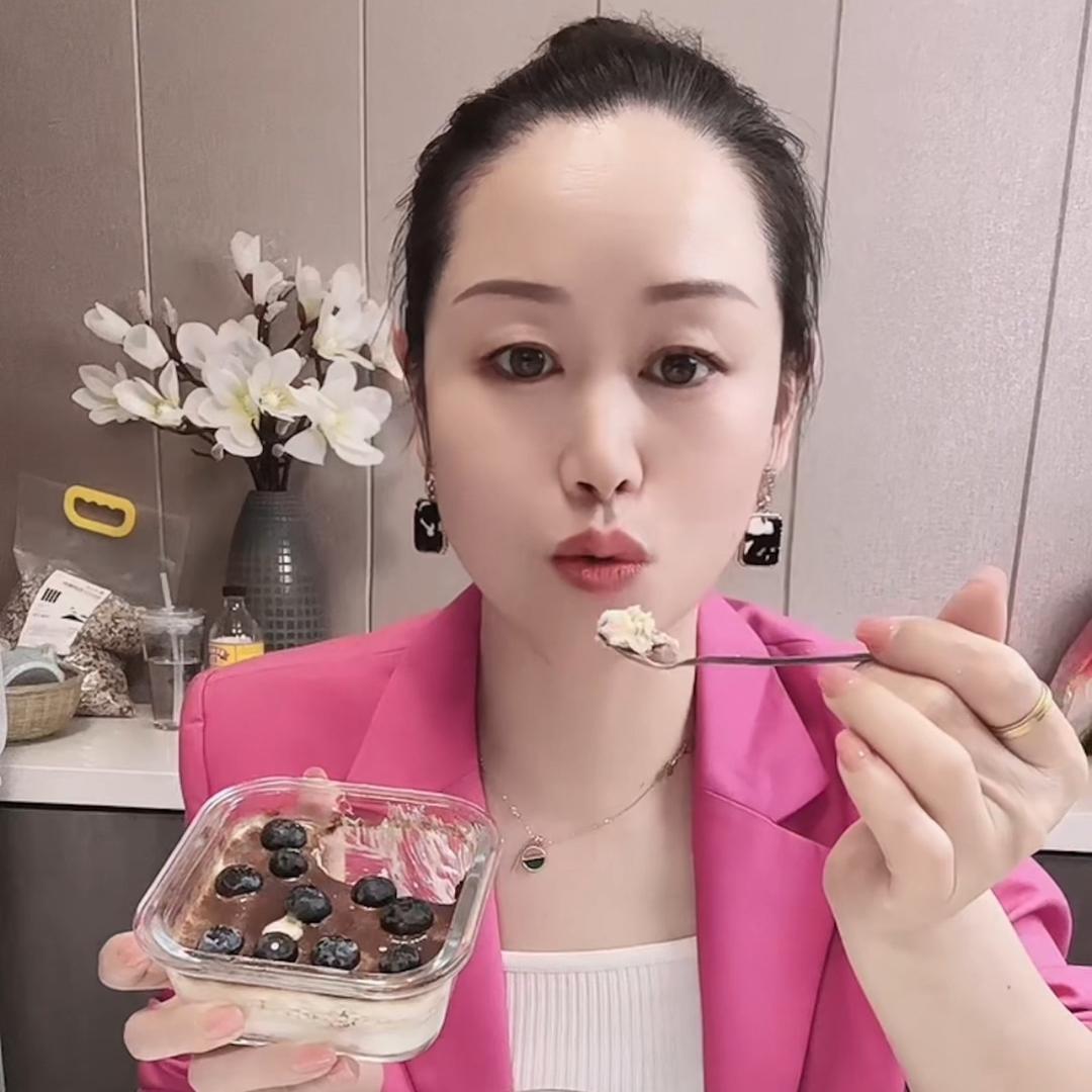 莉莉低卡厨房 （ 第二小号 ）